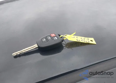 2017 Toyota Corolla Le из США, поврежденный, VIN 2T1BURHE0HC840542